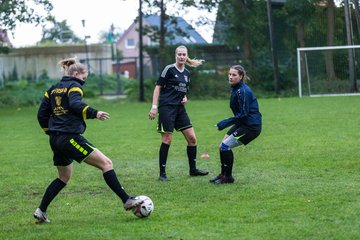 Bild 8 - Frauen SV Neuenbrook-Rethwisch - SV Frisia 03 Risum Lindholm